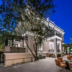 The Bold Type Hotel, A Member Of Design Patras