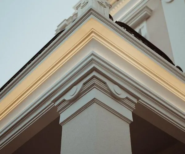 The Bold Type Hotel, A Member Of Design 5* Πάτρα