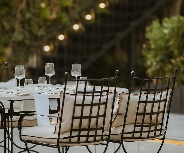 Ξενοδοχείο The Bold Type Hotel, A Member Of Design 5*