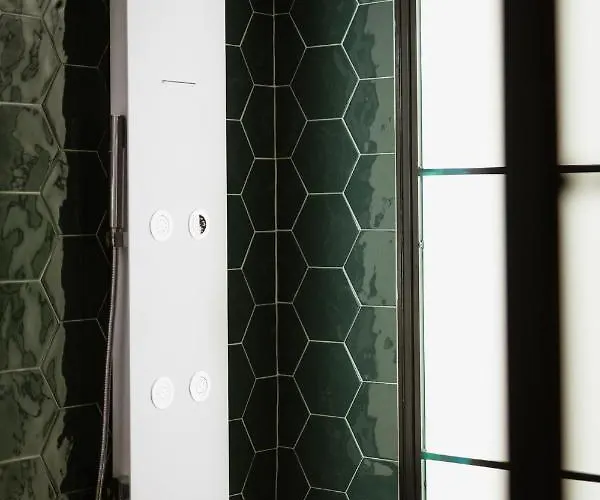 The Bold Type Hotel, A Member Of Design מלון