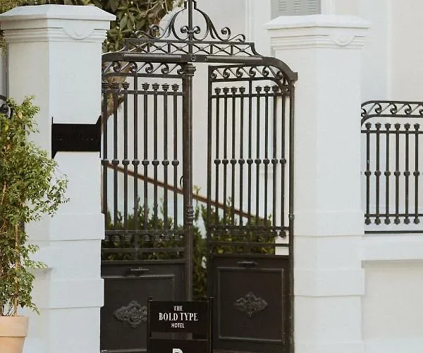 מלון The Bold Type Hotel, A Member Of Design פאטרה